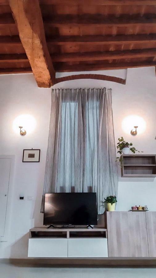Lg House With Balcony Near Ponte Vecchio Apartman Firenze Kültér fotó