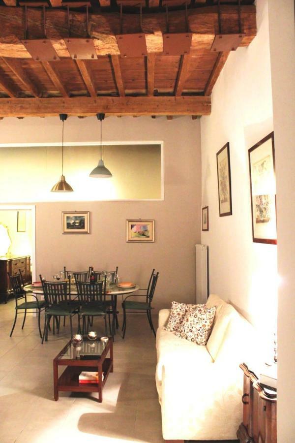 Lg House With Balcony Near Ponte Vecchio Apartman Firenze Kültér fotó