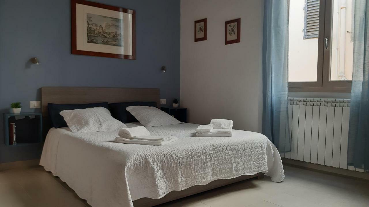 Lg House With Balcony Near Ponte Vecchio Apartman Firenze Kültér fotó